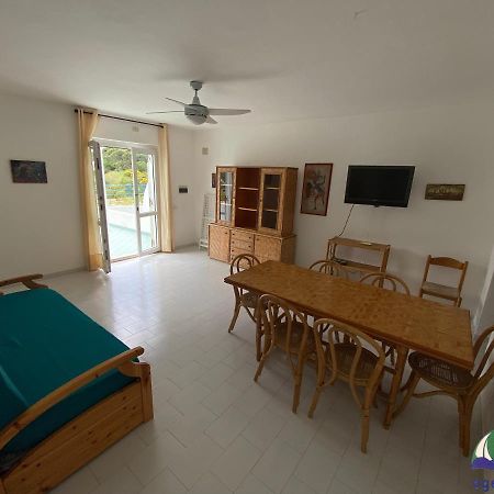 Magi - Appartamenti Maga Circe Ponza Bagian luar foto