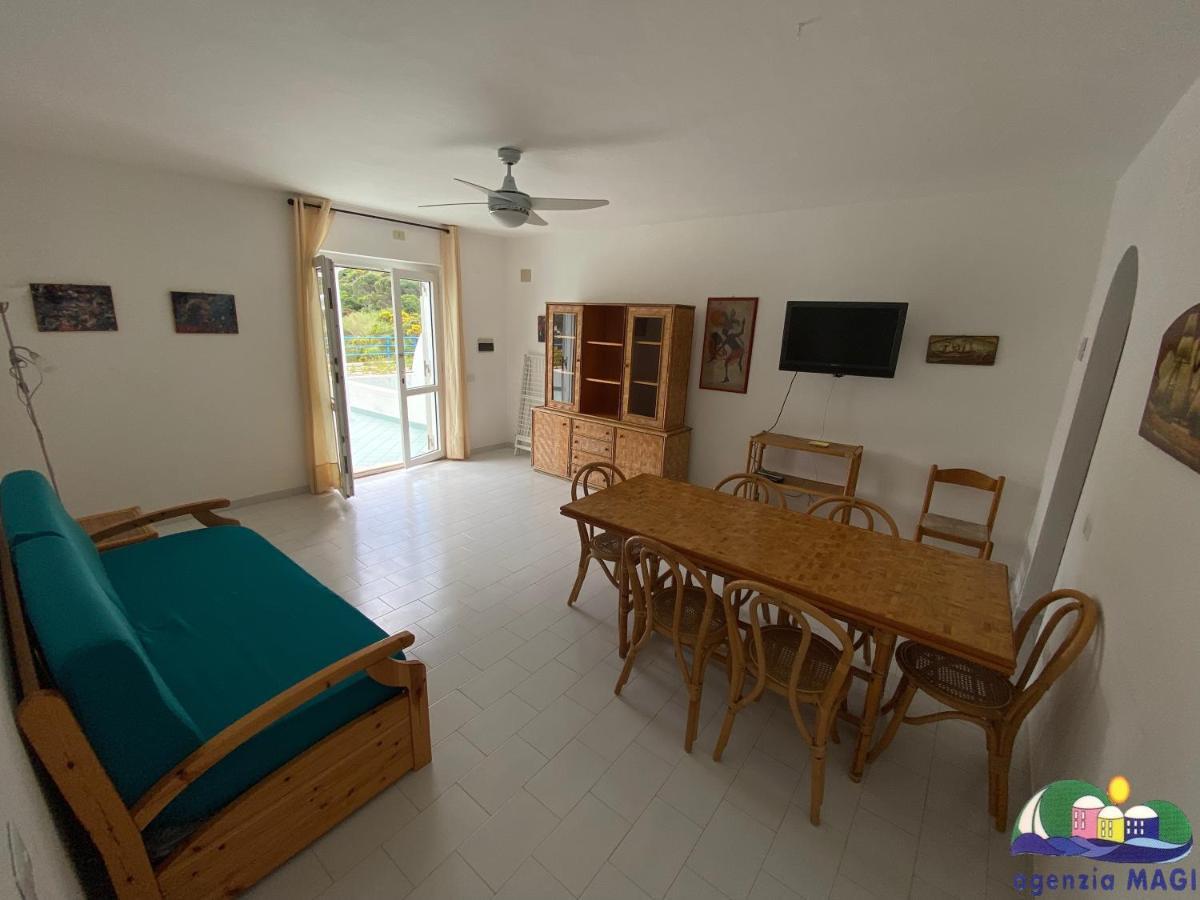 Magi - Appartamenti Maga Circe Ponza Bagian luar foto