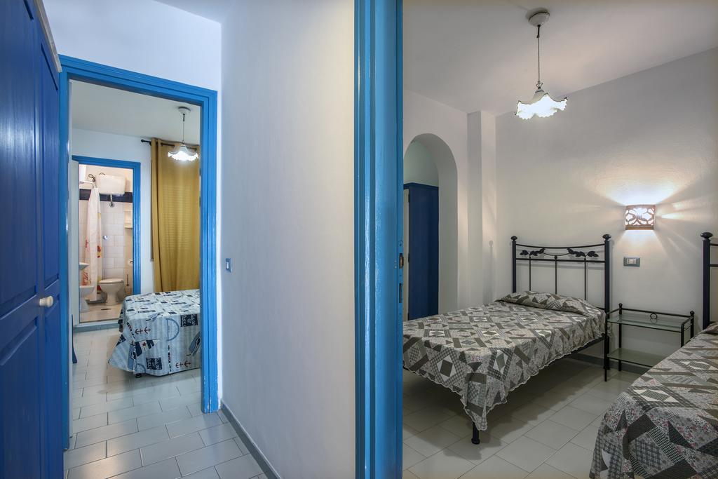 Magi - Appartamenti Maga Circe Ponza Bagian luar foto