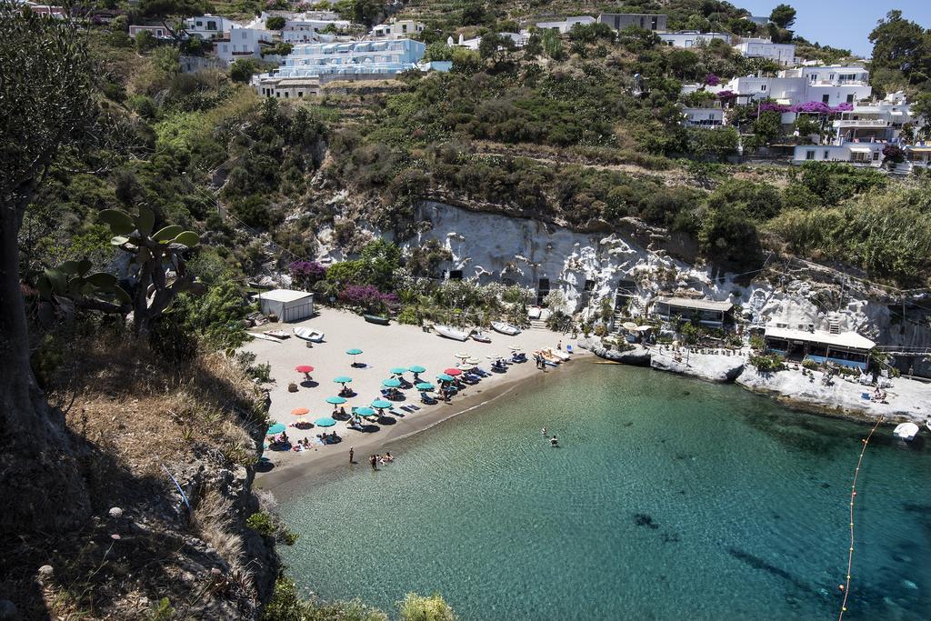 Magi - Appartamenti Maga Circe Ponza Bagian luar foto